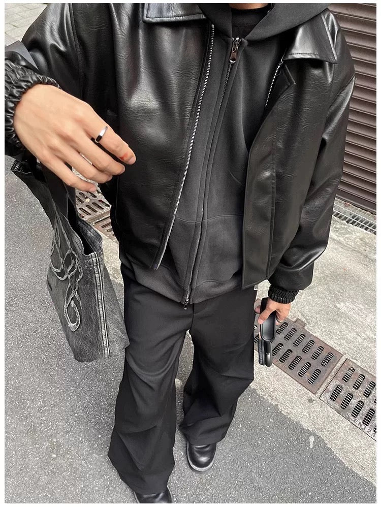 Noire Lederjacke